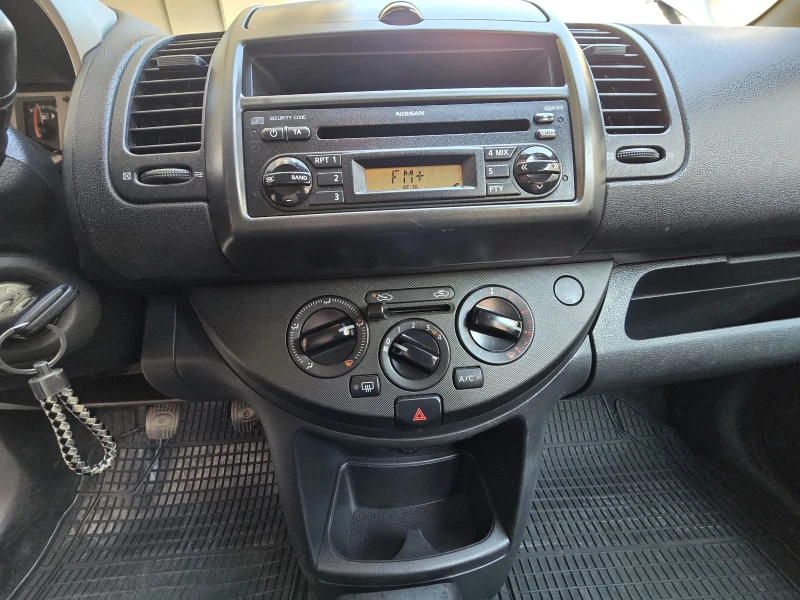 Nissan Note, снимка 3 - Автомобили и джипове - 49535127