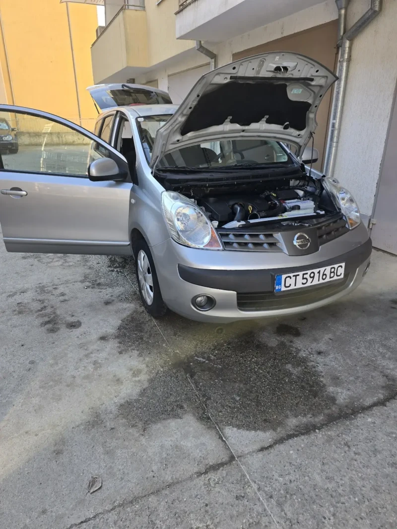 Nissan Note, снимка 16 - Автомобили и джипове - 49008749