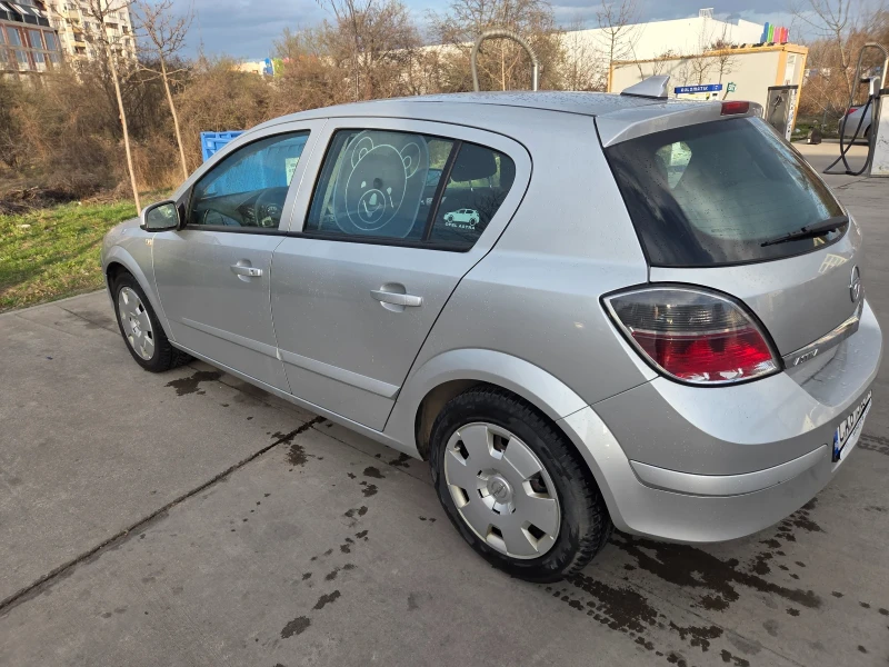 Opel Astra, снимка 3 - Автомобили и джипове - 49508457