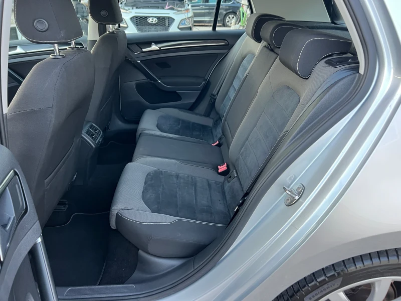 VW Golf 1.6TDI-110к.с.DSG/EURO6B/Мултиволан/Нави/Алкантара, снимка 12 - Автомобили и джипове - 51584060
