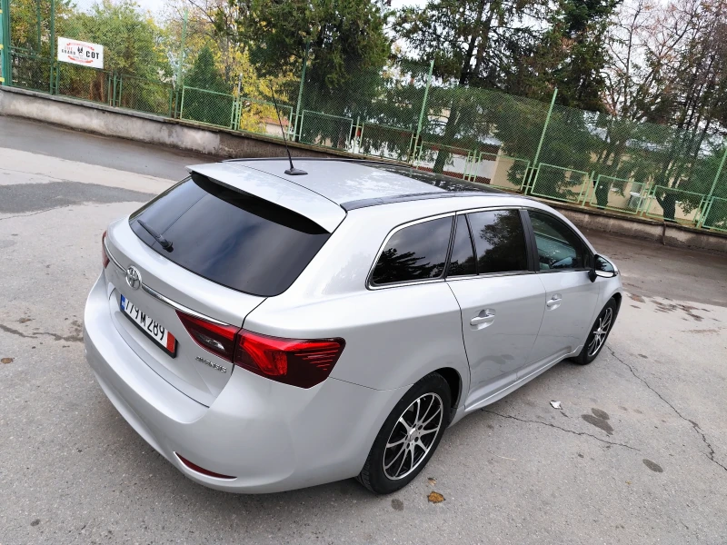 Toyota Avensis 2.0 vvti 152кс.Панорама, lane assist...., снимка 5 - Автомобили и джипове - 52351967