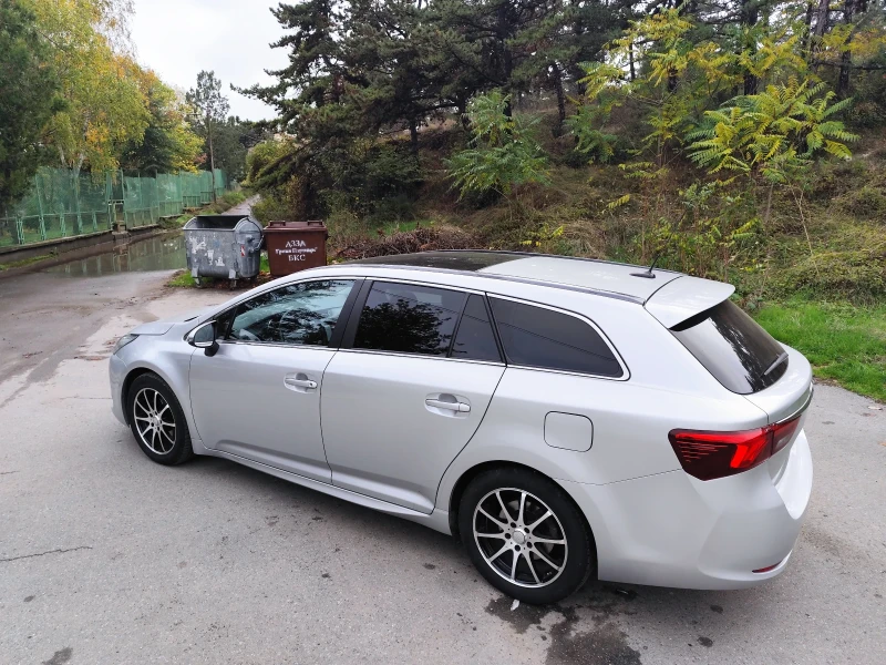 Toyota Avensis 2.0 vvti 152кс.Панорама, lane assist...., снимка 7 - Автомобили и джипове - 52351967