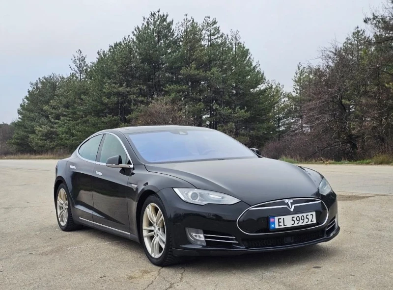 Tesla Model S  4х4 Европейска Free Charging, снимка 8 - Автомобили и джипове - 52713073