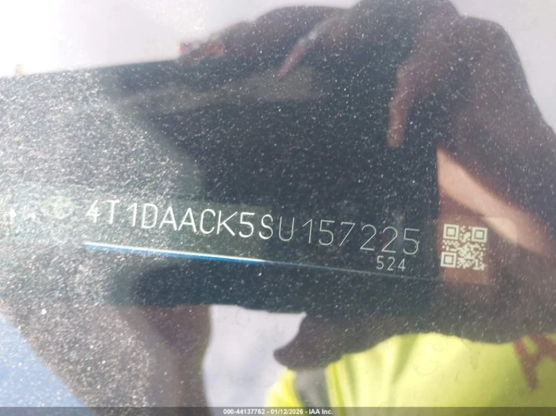 Toyota Camry 2.5L I-4 DI, DOHC, VVT, 184HP Front Wheel Drive, снимка 14 - Автомобили и джипове - 53113094