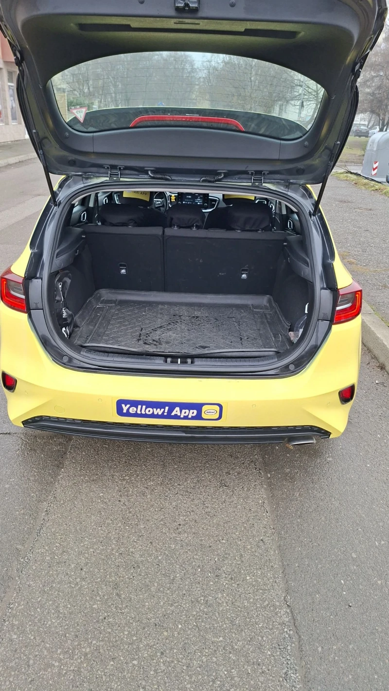 Kia Ceed, снимка 3 - Автомобили и джипове - 53283509