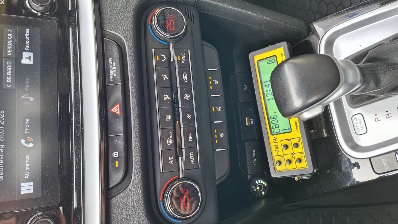 Kia Ceed, снимка 2 - Автомобили и джипове - 53283509