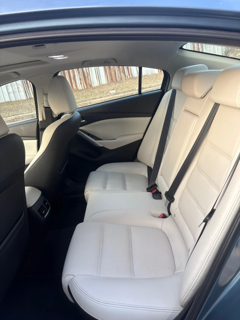 Mazda 6 Sport line, снимка 11 - Автомобили и джипове - 53330444