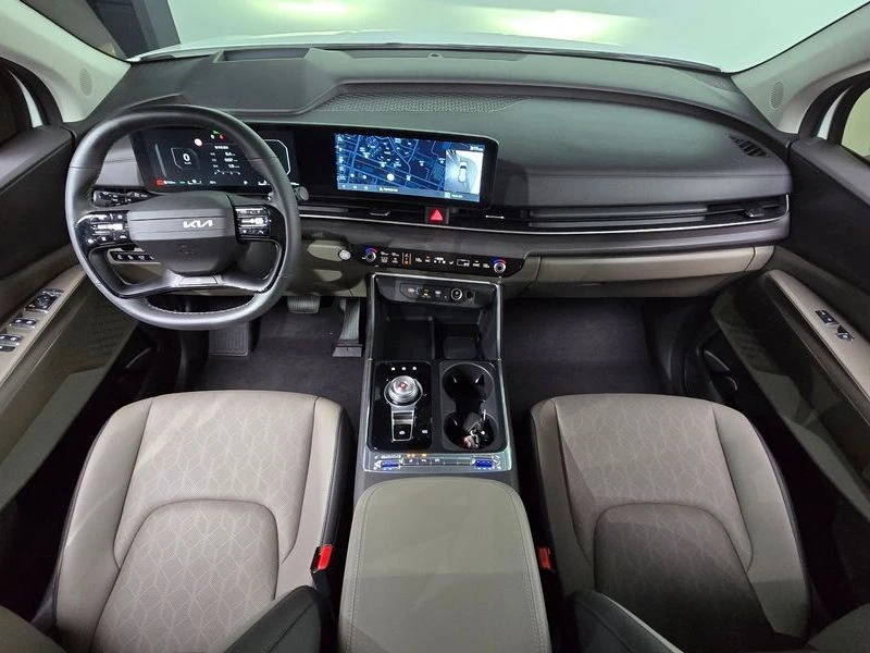 Kia Carnival 3.5 Automatic, снимка 7 - Автомобили и джипове - 55848429