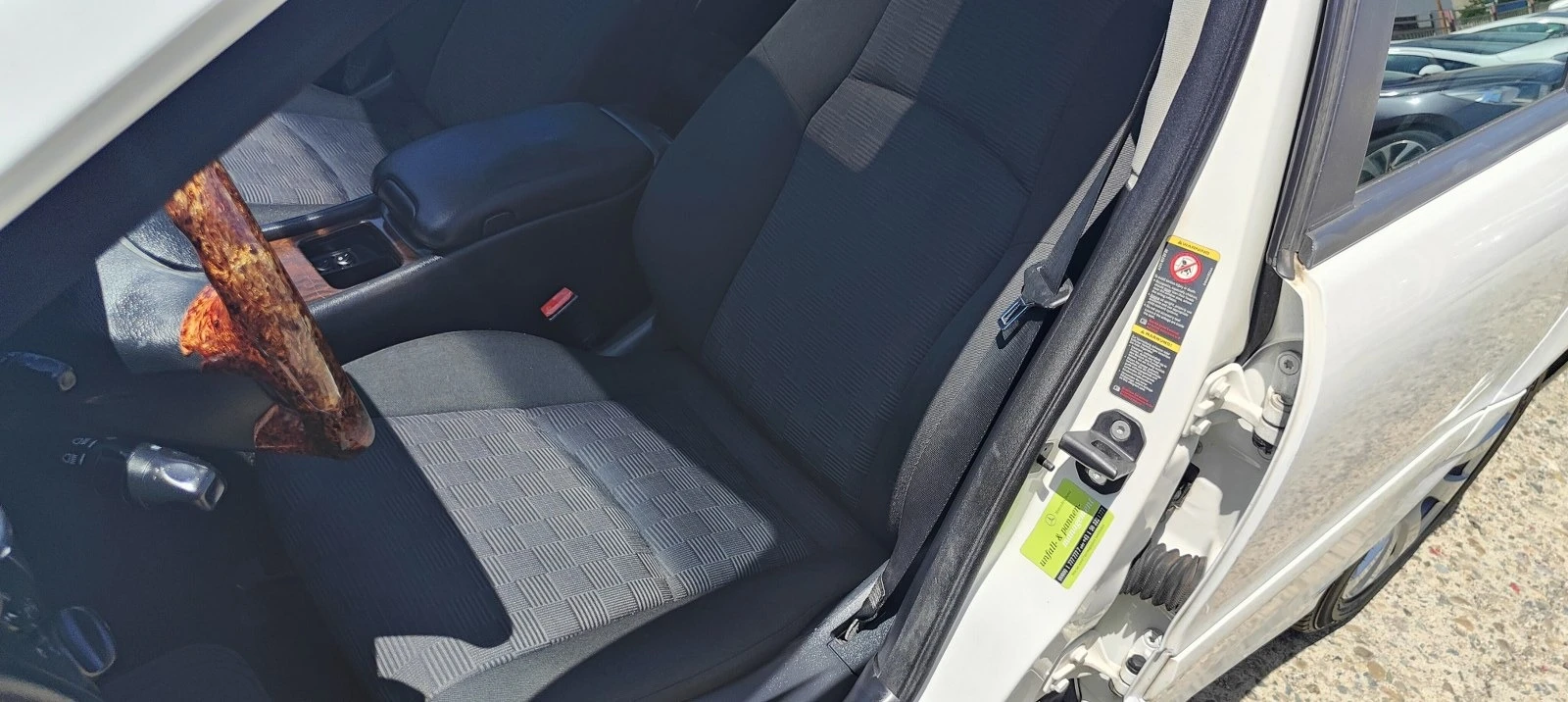 Mercedes-Benz C 270 2.7АутоНавиКсен | Mobile.bg — изображение 11