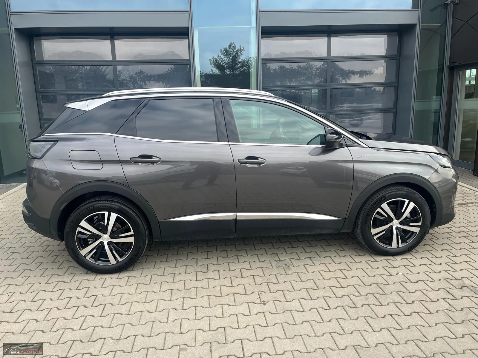 Peugeot 3008 1.2/GT/PureTech/130HP/CAM/NAVI/109b - изображение 6