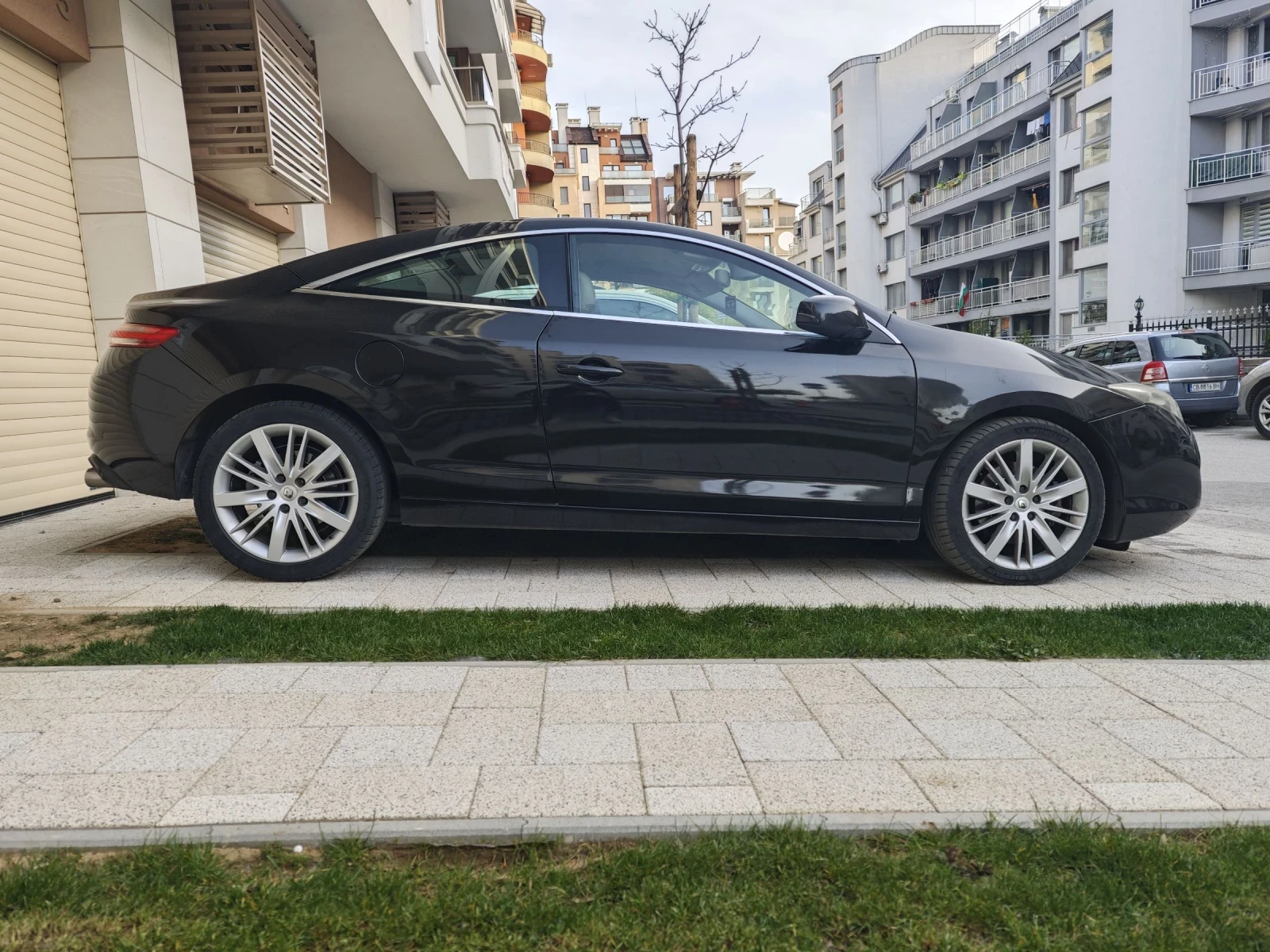 Renault Laguna Coupe  - изображение 5