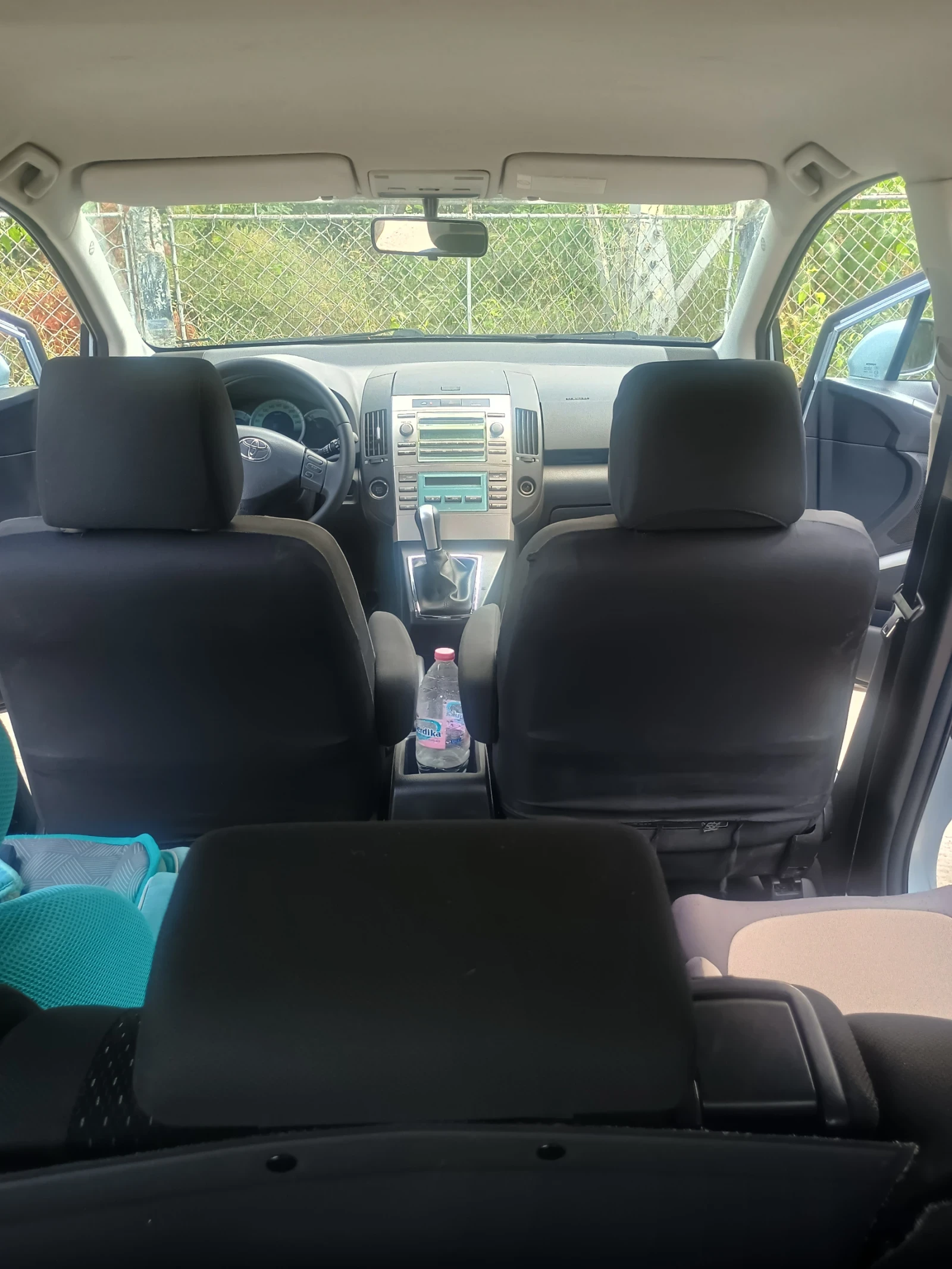 Toyota Corolla verso  - изображение 6
