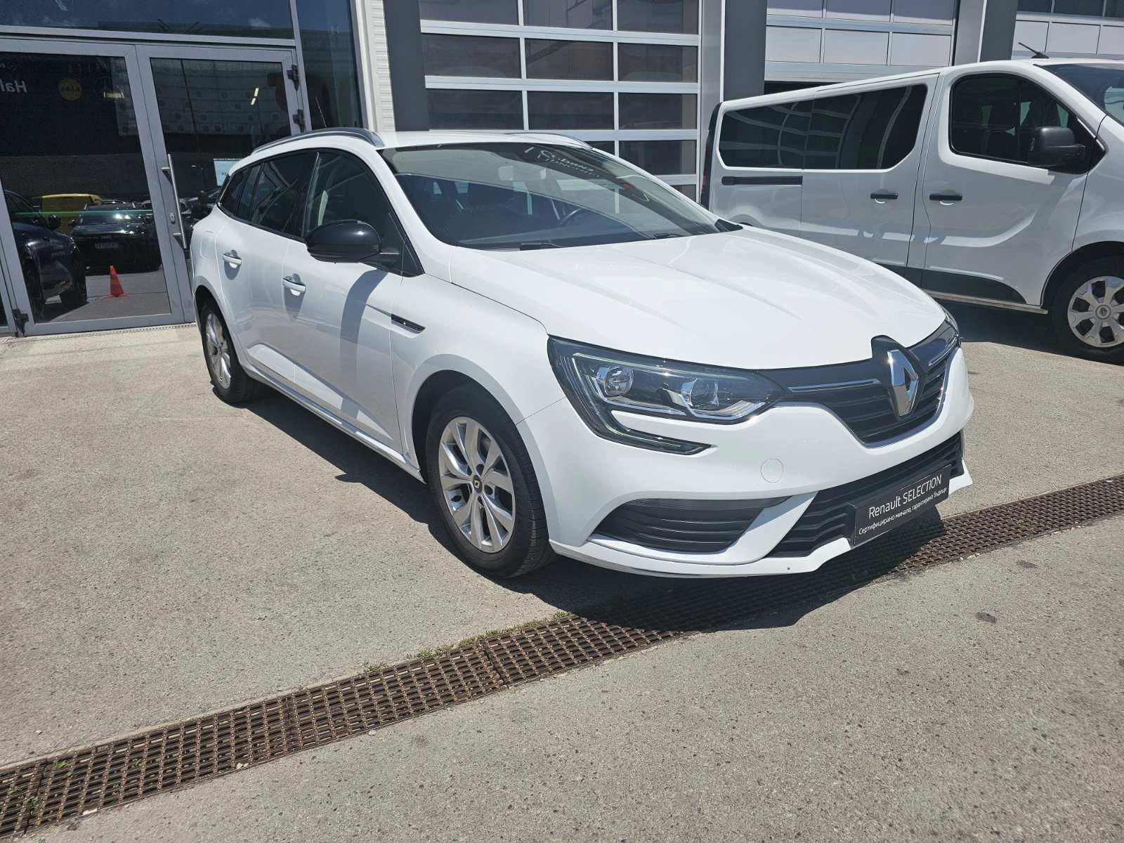 Renault Megane 1.3 TCe 115 - изображение 2