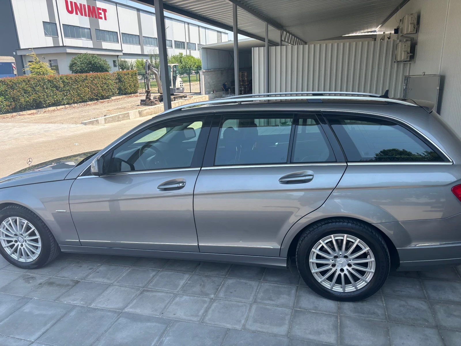Mercedes-Benz C 180  - изображение 2