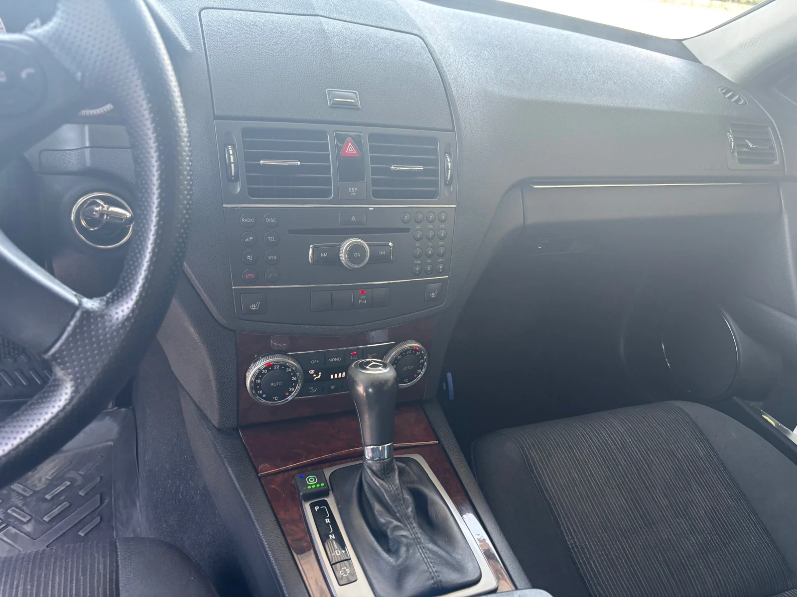 Mercedes-Benz C 180  - изображение 4