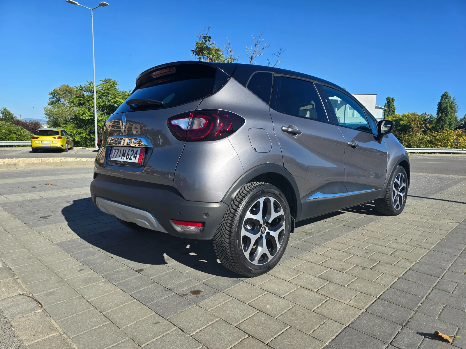 Renault Captur 1.3 TCe Collection, 2019, Нов внос, с фактура  - изображение 6