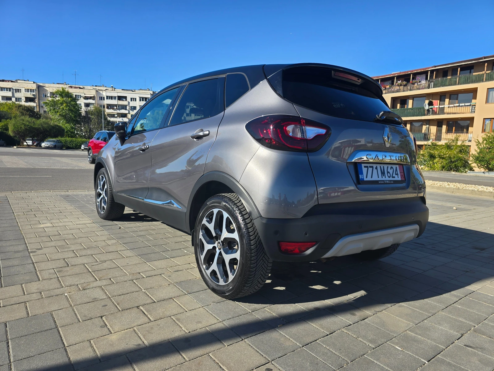 Renault Captur 1.3 TCe Collection, 2019, Нов внос, с фактура  - изображение 4