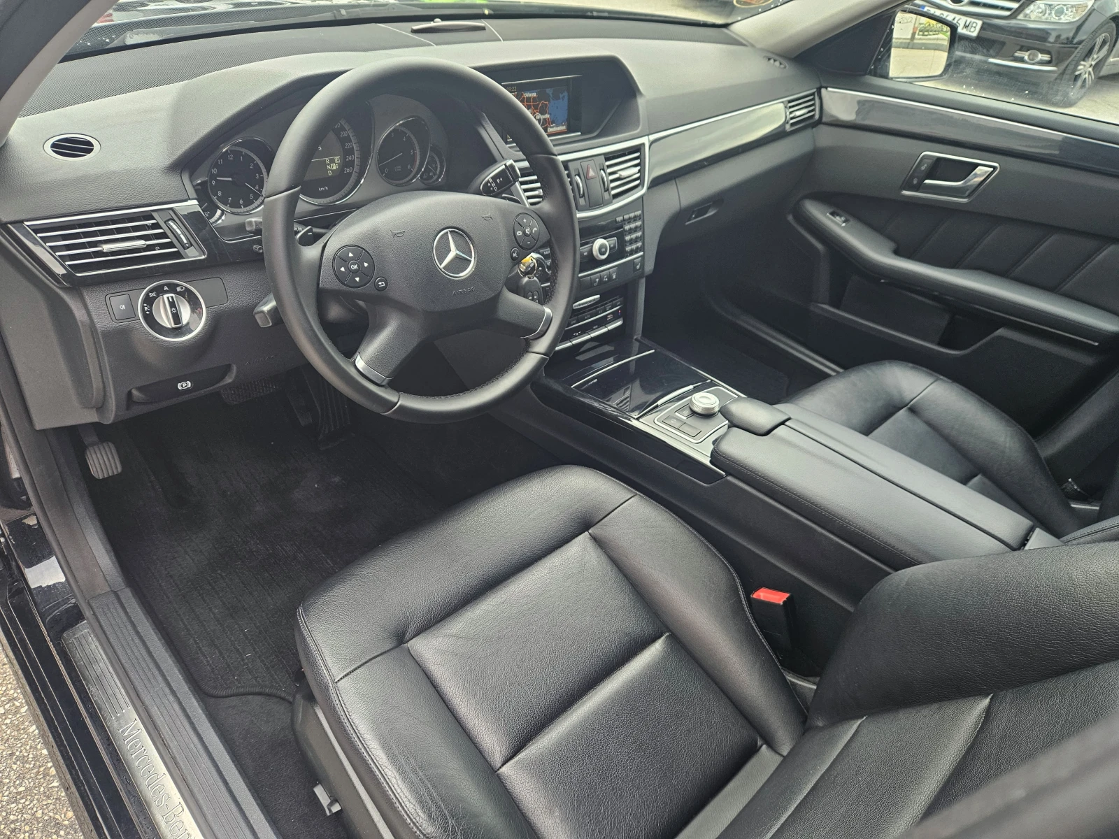 Mercedes-Benz E 350 CDI-Avantgarde (265 Hp)  - изображение 9