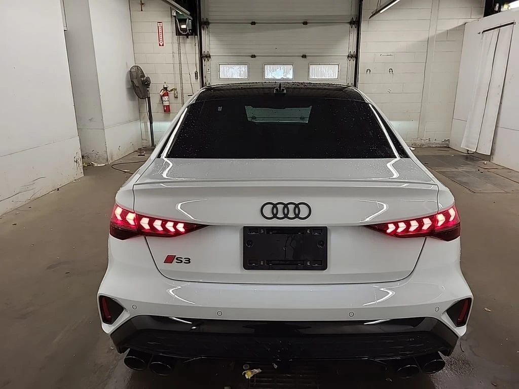 Audi S3 * PROGRESSIV * CARFAX * БЕЗ ПЪРВОНАЧАЛНА ВНОСКА - изображение 6