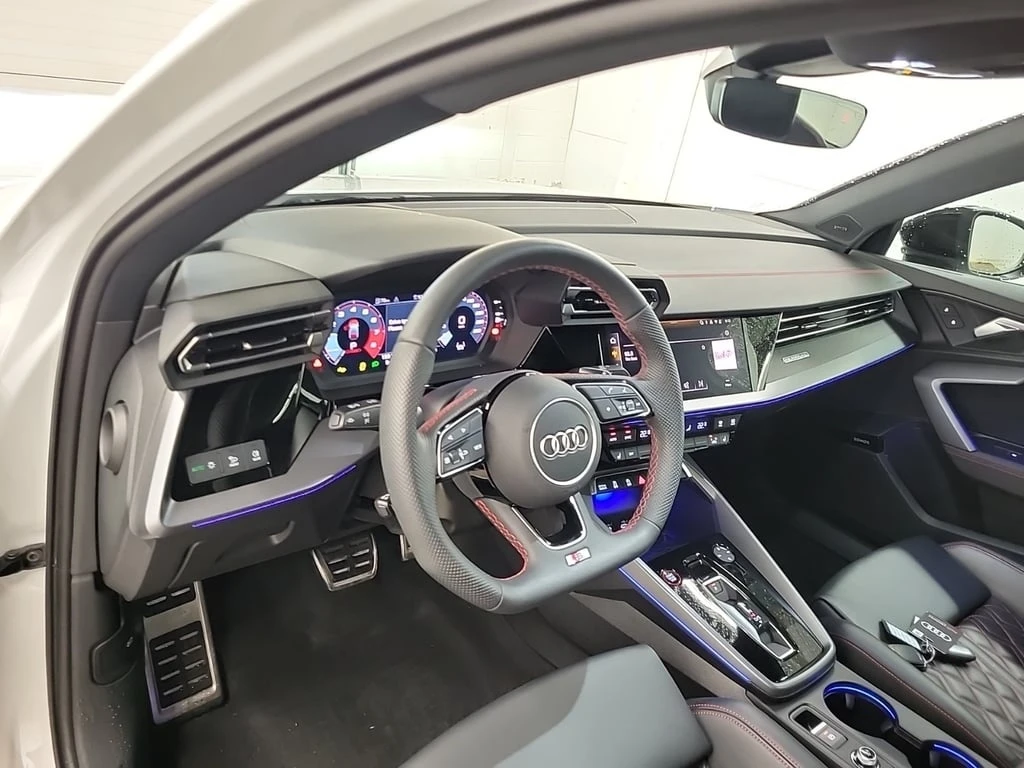 Audi S3 * PROGRESSIV * CARFAX * БЕЗ ПЪРВОНАЧАЛНА ВНОСКА - изображение 9