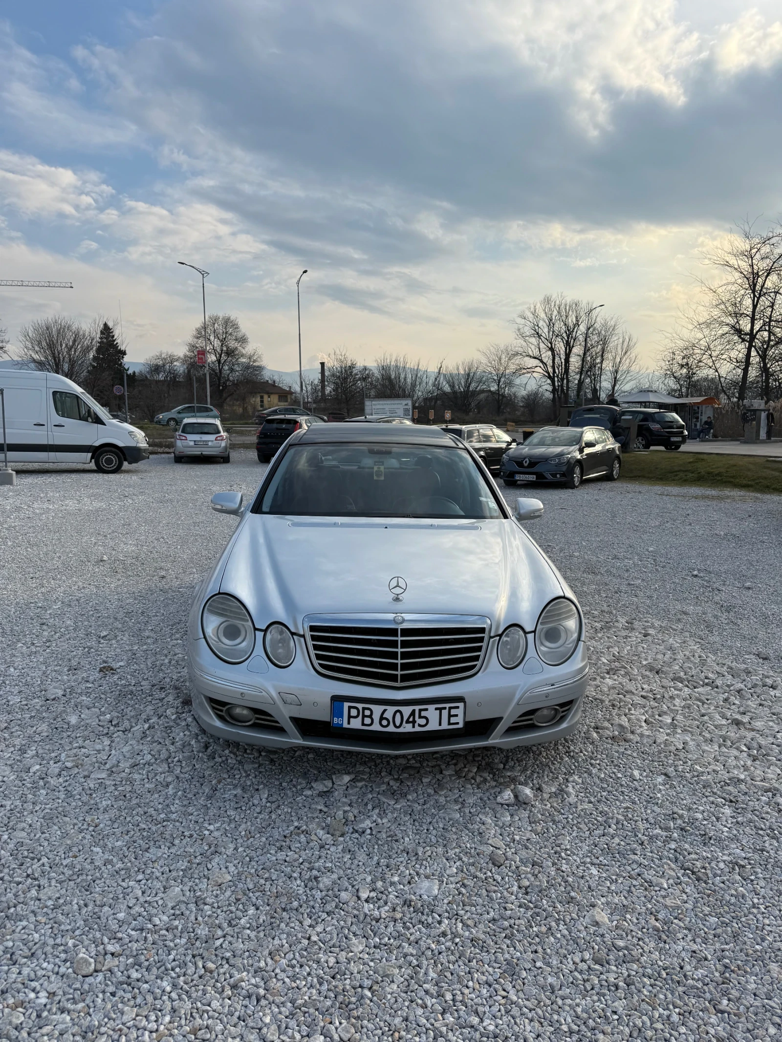 Mercedes-Benz E 320 Evo avantgarde, снимка 3 - Автомобили и джипове - 53732899