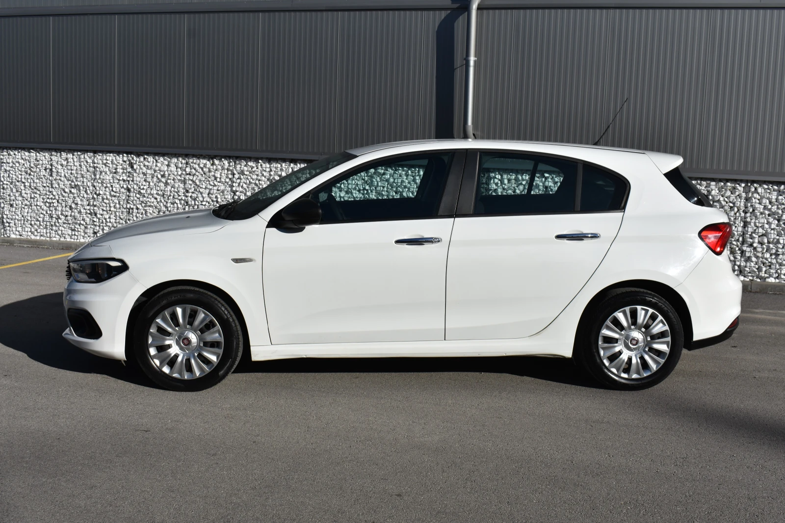 Fiat Tipo 1.4Т-jet= GPL/120kc= ITALY= EURO6B= КАТО НОВА!!!, снимка 2 - Автомобили и джипове - 53774118