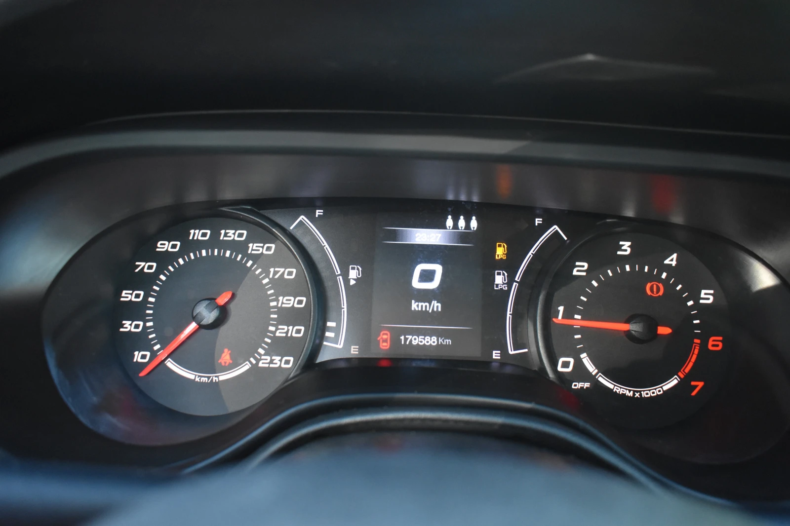 Fiat Tipo 1.4Т-jet= GPL/120kc= ITALY= EURO6B= КАТО НОВА!!!, снимка 11 - Автомобили и джипове - 53774118