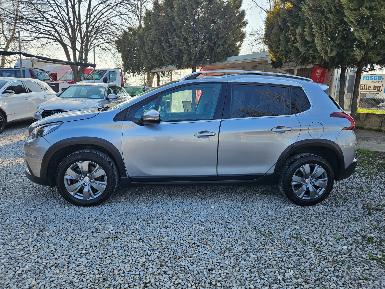 Peugeot 2008 1.6 eHDI 120 к.с 6 ск, снимка 8 - Автомобили и джипове - 53837403