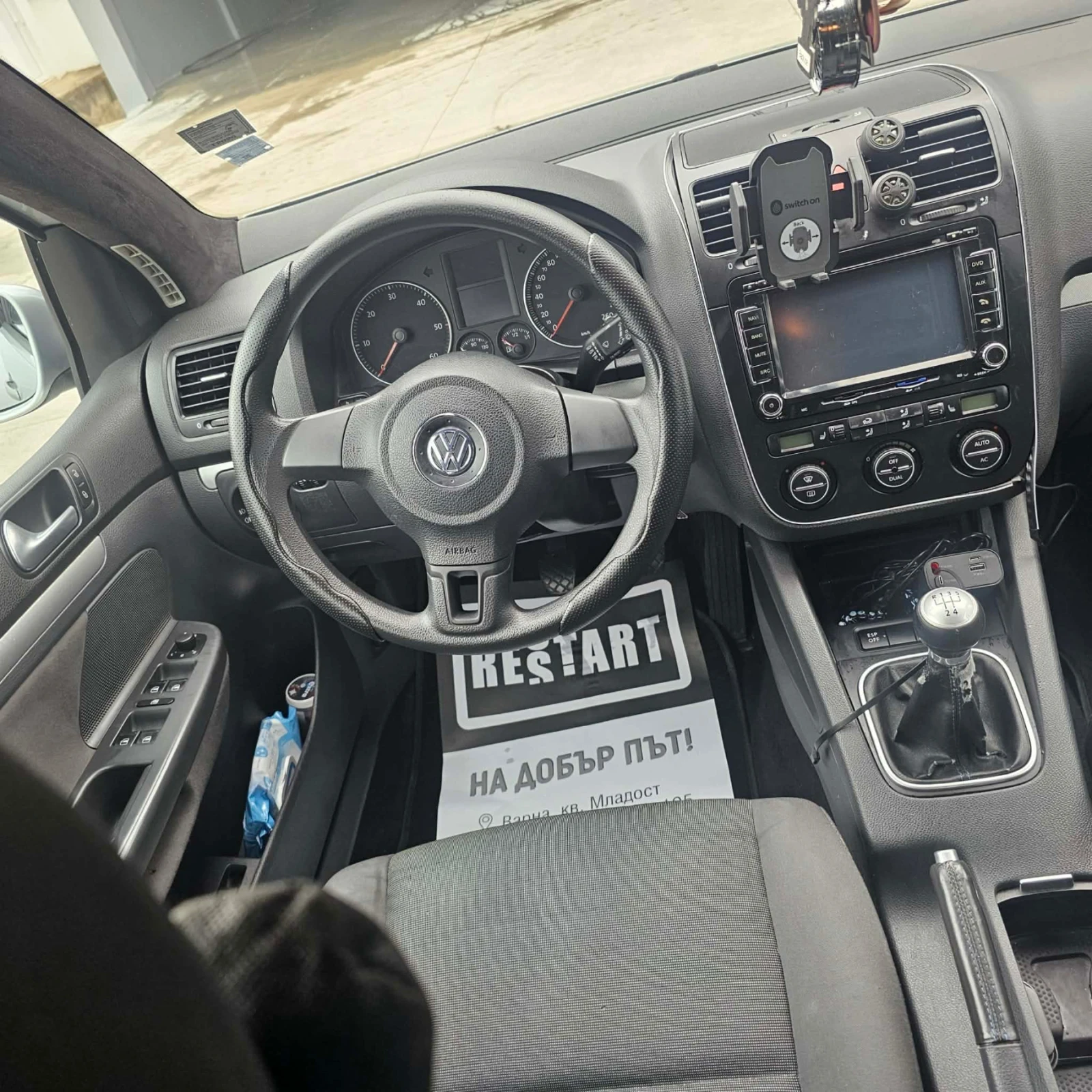 VW Golf, снимка 12 - Автомобили и джипове - 53934241