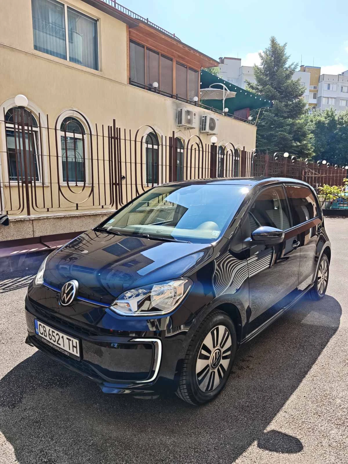 VW Up eUp!, снимка 2 - Автомобили и джипове - 54790044