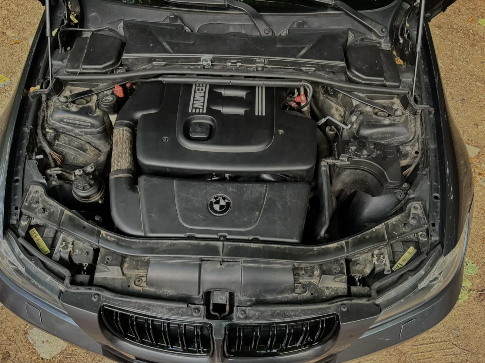 BMW 320, снимка 15 - Автомобили и джипове - 54918275