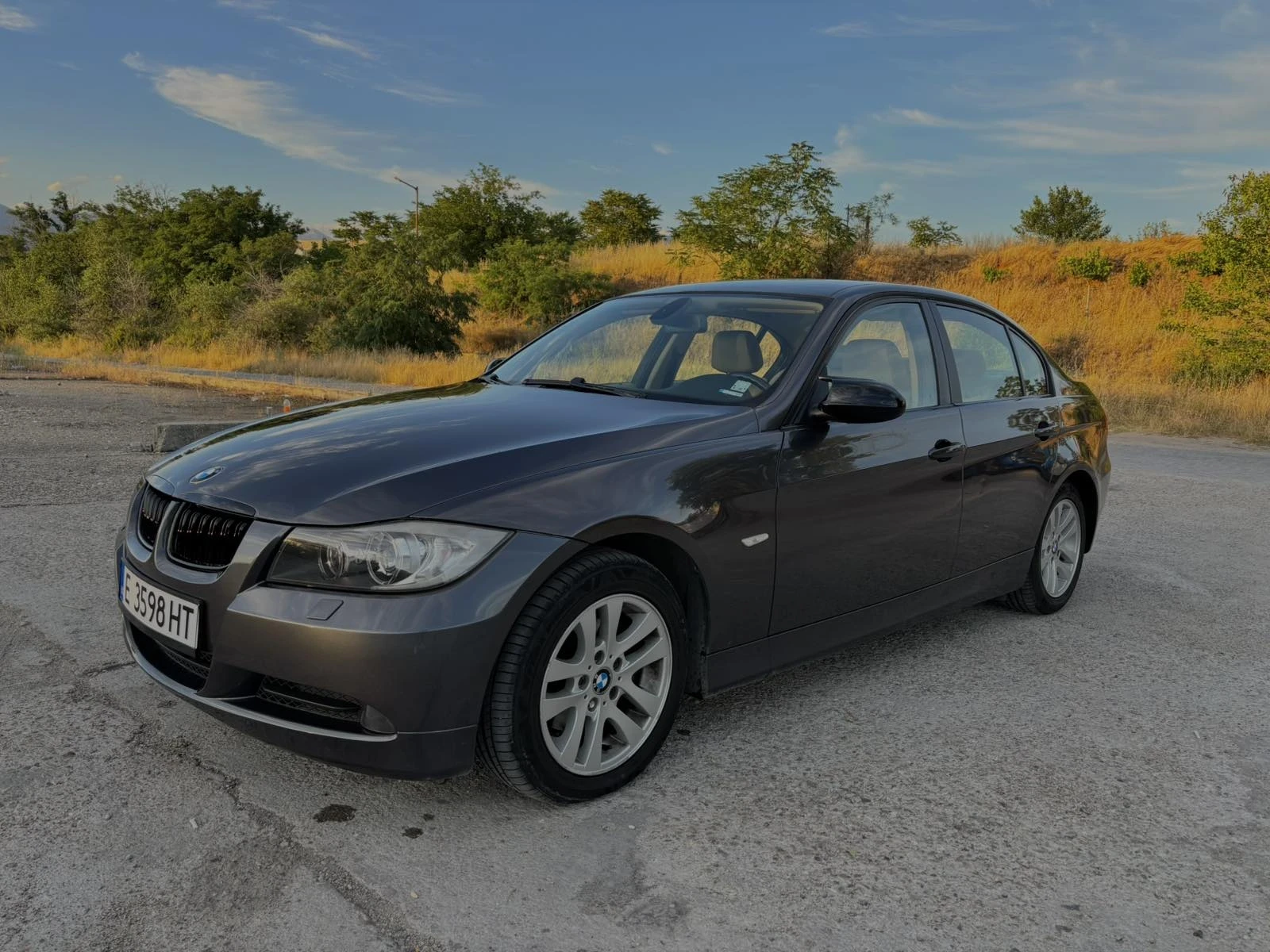 BMW 320