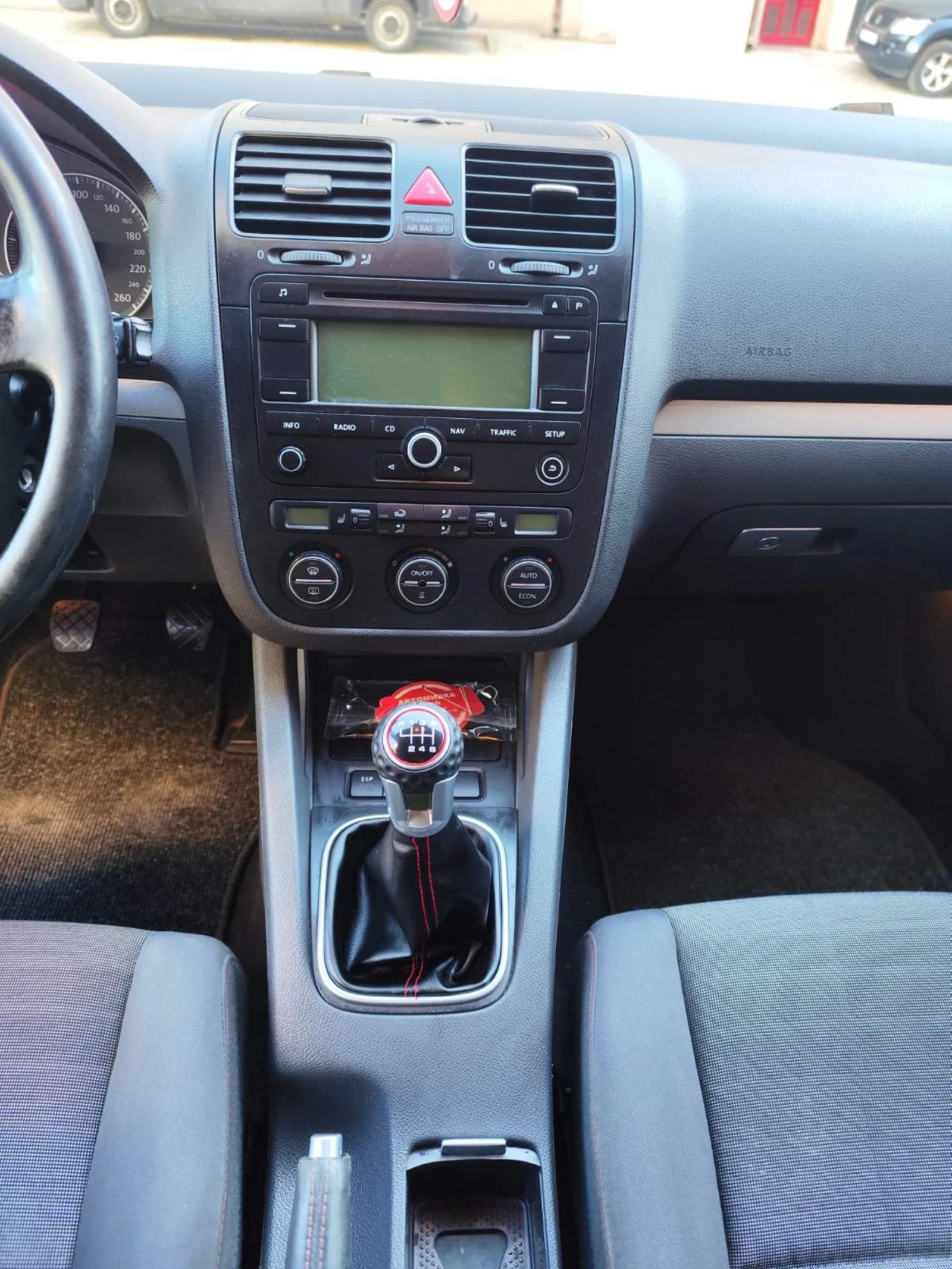 VW Golf, снимка 14 - Автомобили и джипове - 55002160