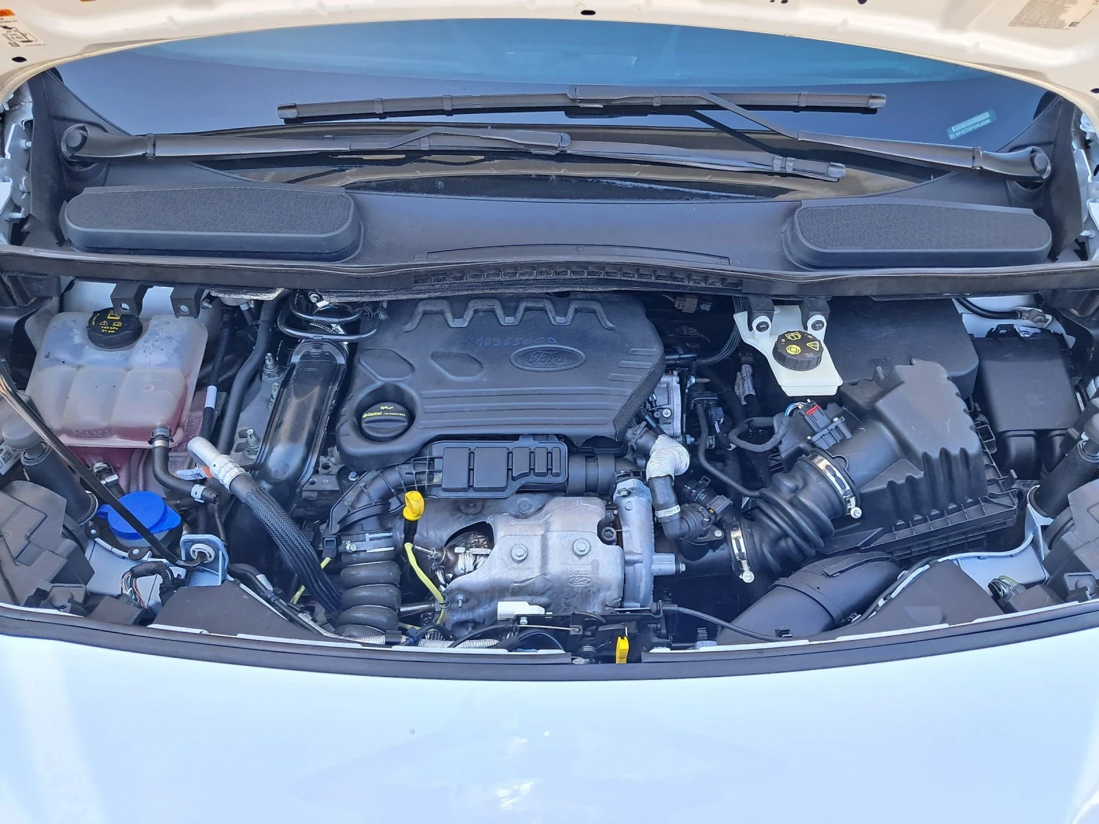 Ford Connect 1.5 eco blu Euro 6D, снимка 16 - Автомобили и джипове - 55140195