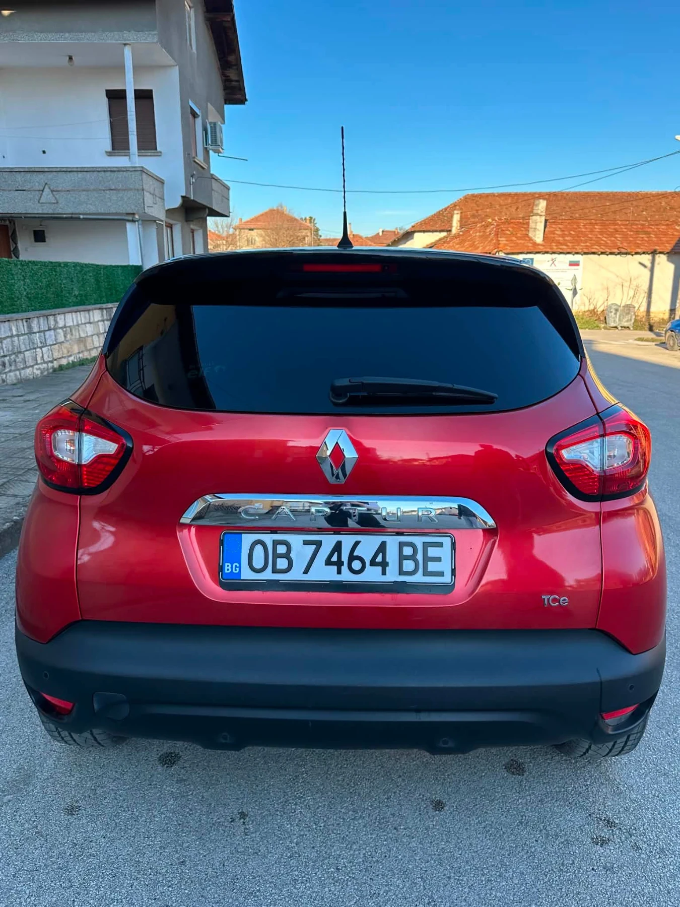 Renault Captur 1.2TCe, снимка 4 - Автомобили и джипове - 55938176