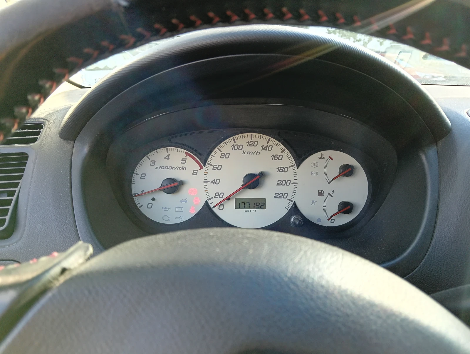 Honda Civic 1.7 CDTI, снимка 9 - Автомобили и джипове - 55977549