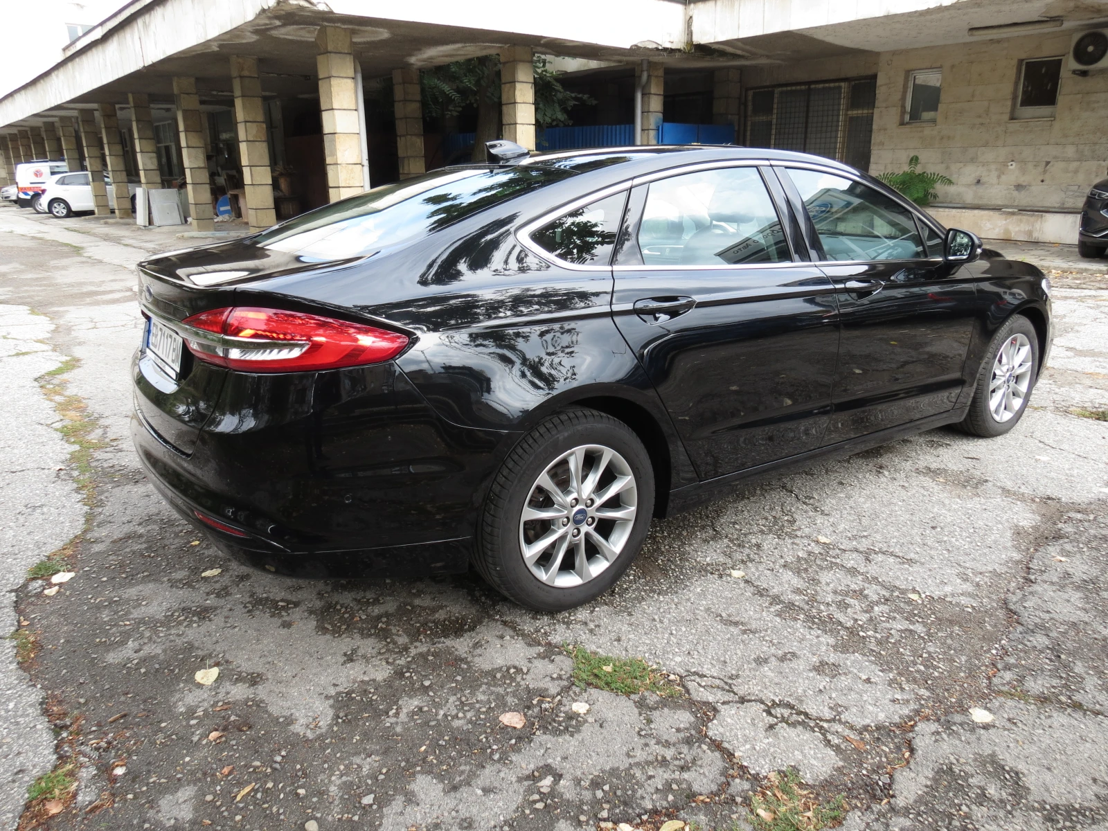 Ford Mondeo 2.0 EcoBlue 150 PS, снимка 6 - Автомобили и джипове - 56268309