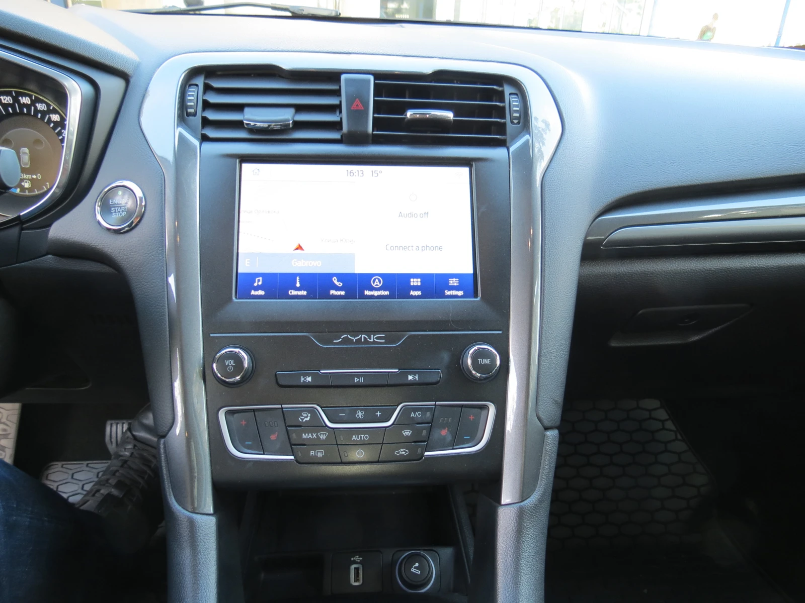 Ford Mondeo 2.0 EcoBlue 150 PS, снимка 13 - Автомобили и джипове - 56268309