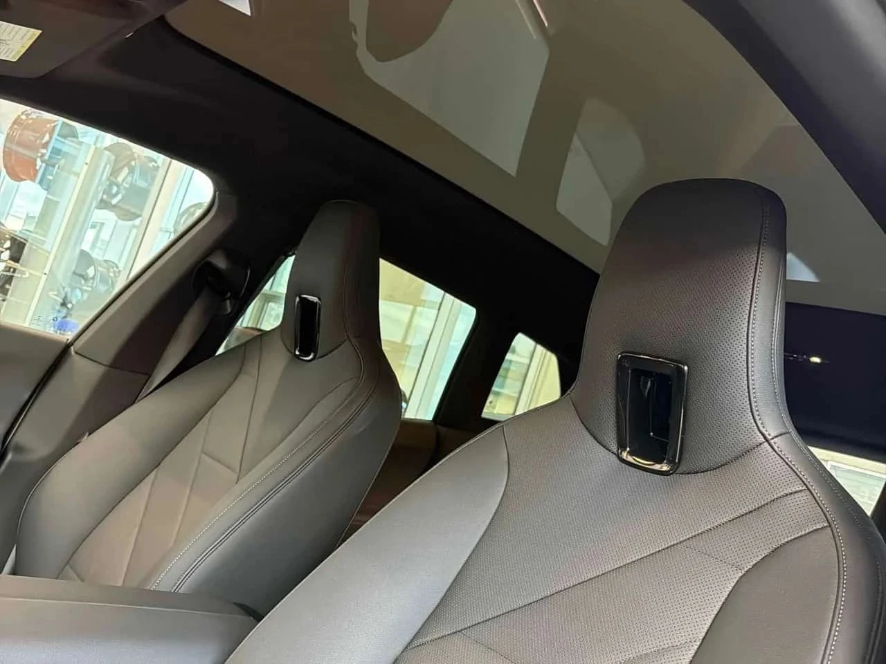 BMW iX | Mobile.bg � ����������� 13