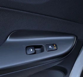 Hyundai Kona 64KWh/Premium/2020/BlueLink - 31750 лв. / 16233.52 € - 21470739 9