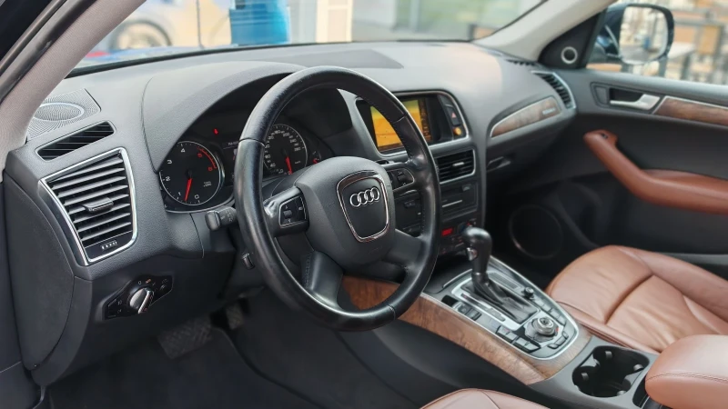 Audi Q5 3.0TDI-QUATTRO.BANG& OLUFSEN ПЕРФЕКТНА, снимка 8 - Автомобили и джипове - 48800206