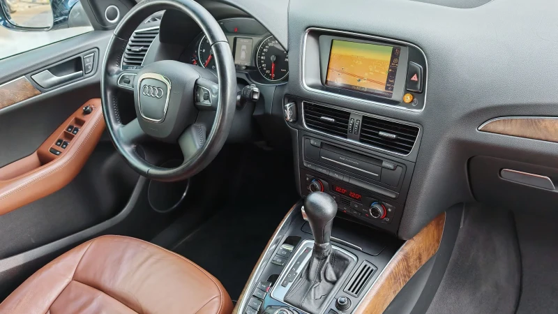 Audi Q5 3.0TDI-QUATTRO.BANG& OLUFSEN ПЕРФЕКТНА, снимка 15 - Автомобили и джипове - 48800206