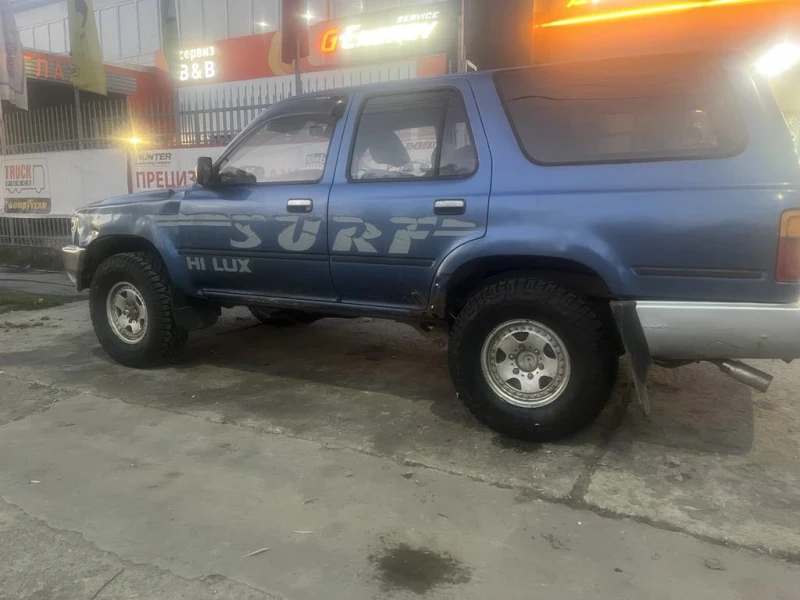 Toyota Hilux, снимка 3 - Автомобили и джипове - 49449457