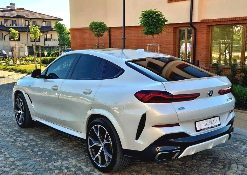BMW X6 * M50I* BOWERS&WILKINS* LASER* CARBON* , снимка 3 - Автомобили и джипове - 50824909