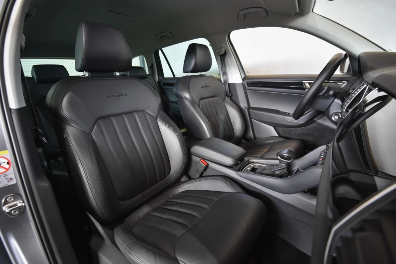 Skoda Kodiaq L&K/CANTON/360Камера/7МЕСТЕН/ДАНЪЧЕН КРЕДИТ, снимка 8 - Автомобили и джипове - 51294889