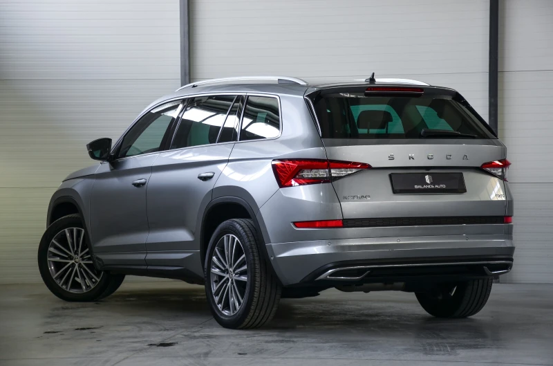 Skoda Kodiaq L&K/CANTON/360Камера/7МЕСТЕН/ДАНЪЧЕН КРЕДИТ, снимка 4 - Автомобили и джипове - 51294889