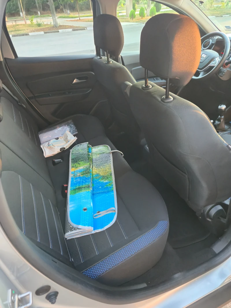 Dacia Duster, снимка 7 - Автомобили и джипове - 52282124