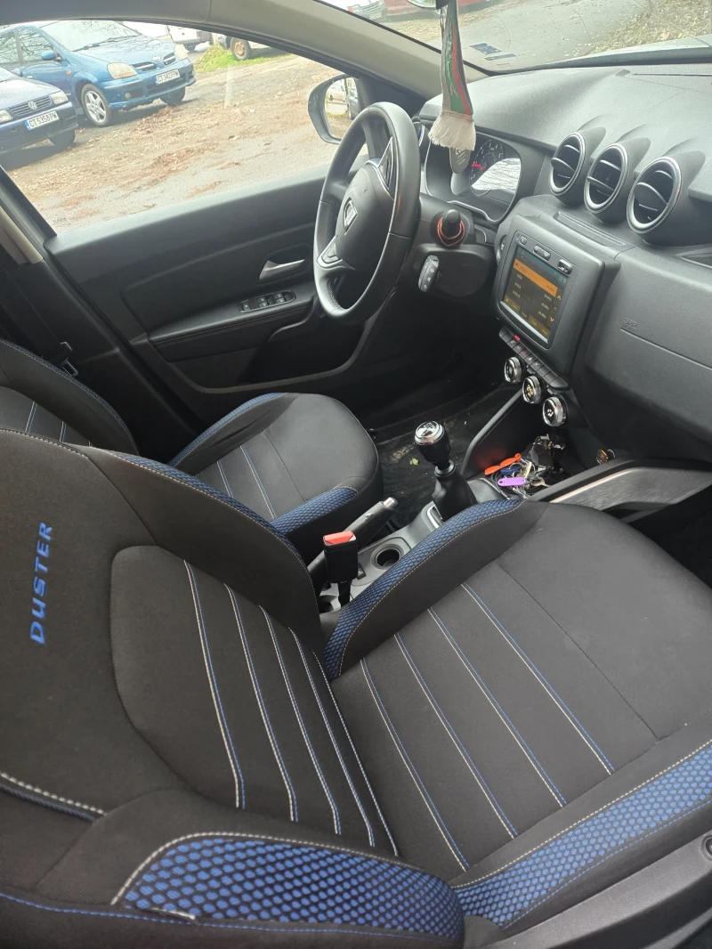 Dacia Duster, снимка 5 - Автомобили и джипове - 52282124