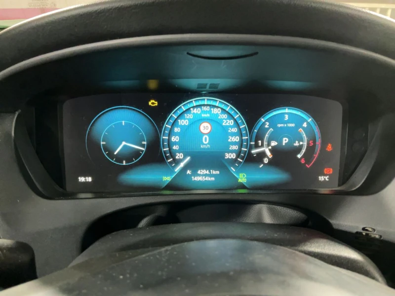 Jaguar F-PACE  30d AWD, снимка 11 - Автомобили и джипове - 52488914