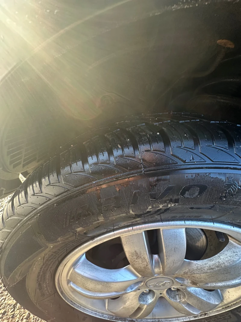 Hyundai Tucson, снимка 5 - Автомобили и джипове - 53110301